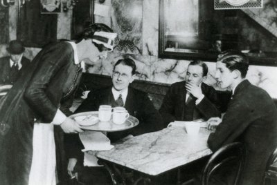 Festa do Jardim do Palácio de Buckingham, 1911 de English Photographer