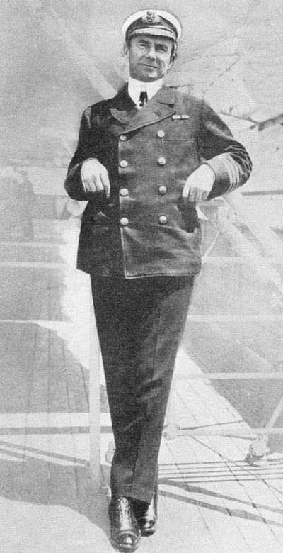 Capitão Sir Arthur Henry Rostron de English Photographer