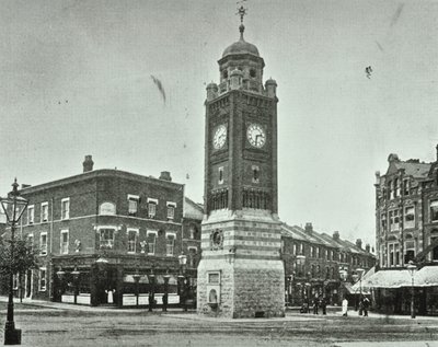 Torre do Relógio, The Broadway, Crouch End, 1890 de English Photographer