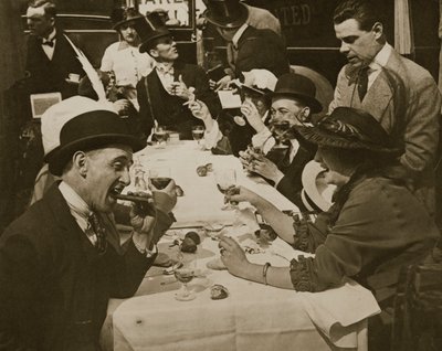Festa do almoço do Derby Day, impressa por Horace W. Nichols, c.1910 (fotogravura) de English Photographer