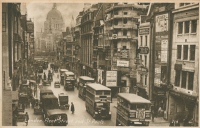 Fleet Street e St Pauls Cathedral, em Londres de English Photographer
