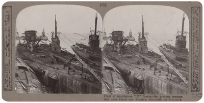 Frota de assassina barcos, a maior ameaça que já enfrentou o nosso império, render-se em Harwich, em novembro de 1918 (impressão estereoscópica) de English Photographer