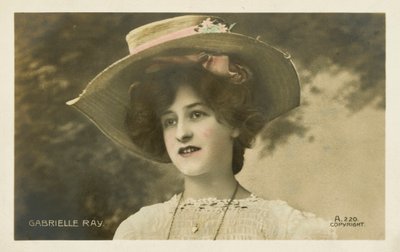 Gabrielle Ray, atriz de teatro inglesa (fotografia colorida) de English Photographer