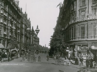Vista geral da Northumberland Avenue de English Photographer