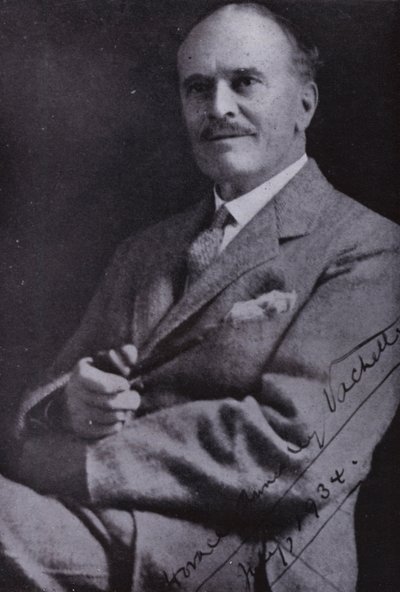 H A Vachell (foto a p/b) de English Photographer