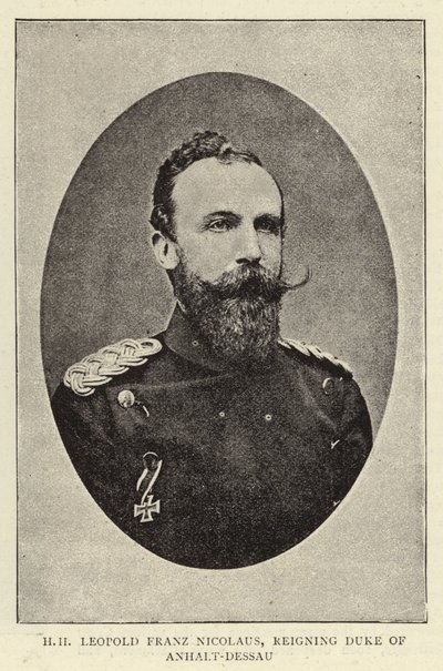 HH Leopold Franz Nicolaus, duque reinante de Anhalt-Dessau de English Photographer