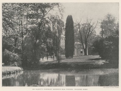 Sua Residência Temporária Majestys perto de Windsor, Frogmore House de English Photographer