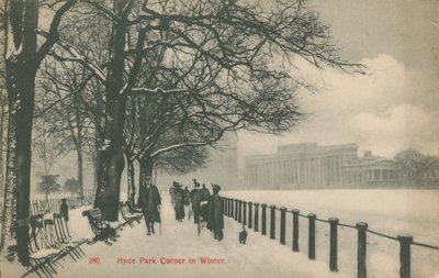 Hyde Park Corner no inverno, Londres de English Photographer