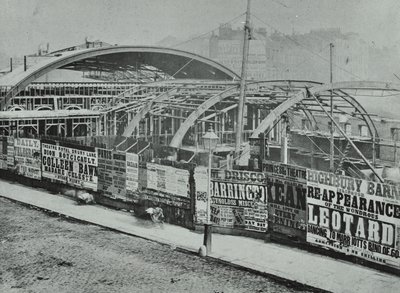 Estação Kings Cross: obras em andamento, 1862 de English Photographer
