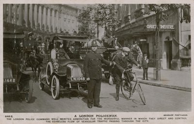 Policial de Londres. Cartão enviado em 4 de julho de 1913. de English Photographer