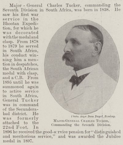 Major-General Charles Tucker, comandando a Sétima Divisão de English Photographer