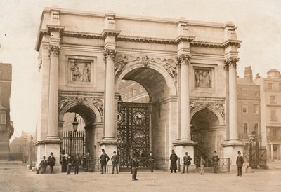 Arco de mármore, Oxford Street, Londres de English Photographer