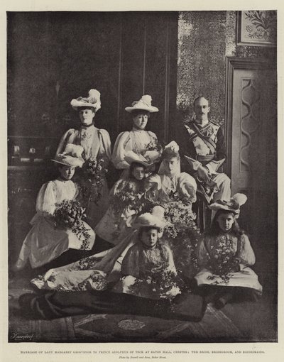 Casamento de Lady Margaret Grosvenor com o príncipe Adolphus de Teck no Eaton Hall, Chester, a noiva, noivo e madrinhas de English Photographer
