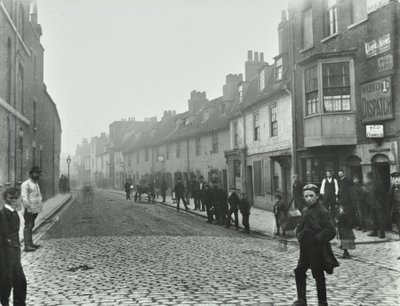 Mill Lane: de Deptford Broadway, Londres, 1895 de English Photographer