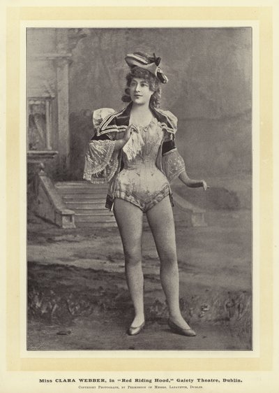 Miss Clara Webber, em Chapeuzinho Vermelho, Gaiety Theatre, Dublin de English Photographer