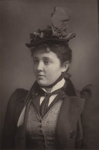 Miss Marion Lea de English Photographer