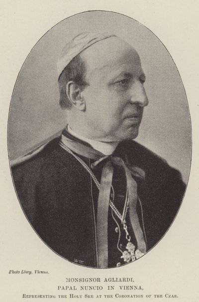 Dom Agliardi, núncio papal em Viena, representando a Santa Sé na coroação do czar de English Photographer