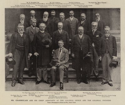 Sr. Chamberlain e seus assistentes-chefes no Escritório Colonial e nos Premiers Colonial de English Photographer