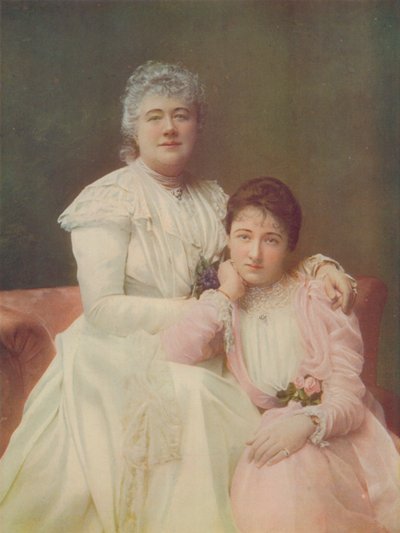 Sra. Lewis e Miss Mabel Terry-Lewis de English Photographer
