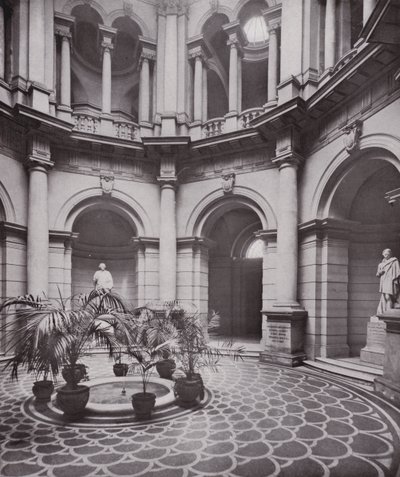 Galeria Nacional de Arte Britânica, o Salão Central de English Photographer