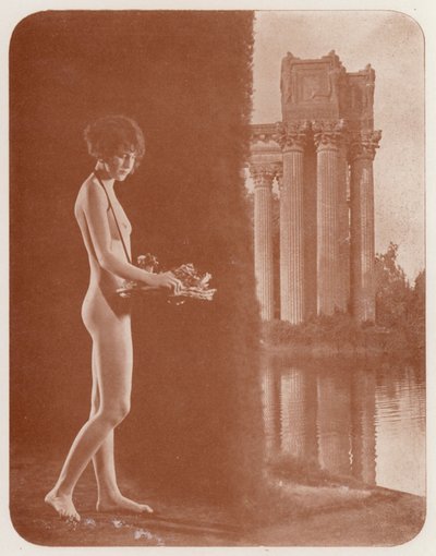 Arte nudista: Dama de Atenas (fotografia a preto e branco) de English Photographer