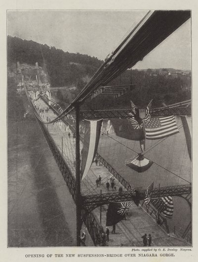 Abertura da Nova Ponte Suspensa sobre o Desfiladeiro do Niágara de English Photographer