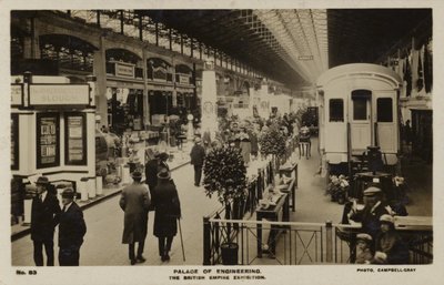 Palácio de Engenharia na Exposição do Império Britânico, realizada em Wembley, Middlesex em 1924 e 1925 de English Photographer
