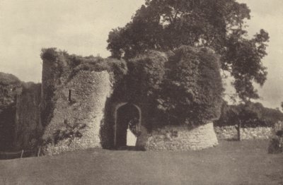 Castelo de Penrice, a casa do portão (fotografia a preto e branco) de English Photographer
