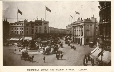 Piccadilly Circus e Regent Street, Londres de English Photographer