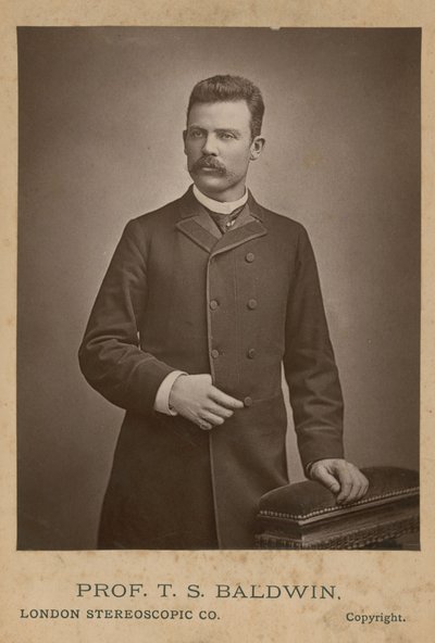 Retrato do professor Thomas Scott Baldwin de English Photographer
