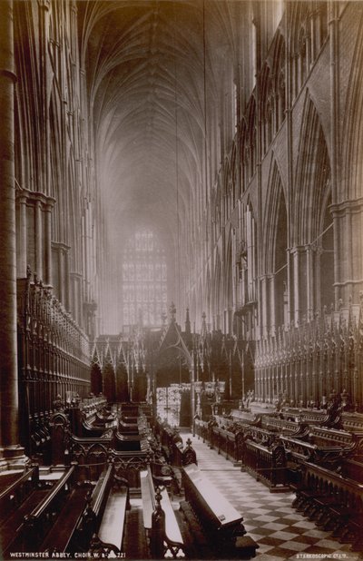 Postal com uma imagem do Coro na Abadia de Westminster de English Photographer