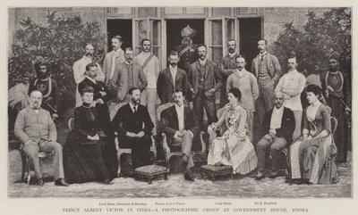 Prince Albert Victor na Índia, um grupo fotográfico na Government House, Poona de English Photographer
