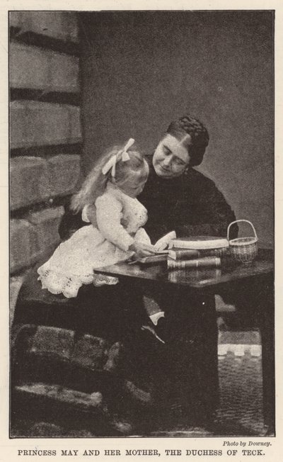 Princesa May e sua mãe, a duquesa de Teck de English Photographer
