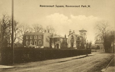 Ravenscourt Square, Ravenscourt Park, Londres (foto a p/b) de English Photographer
