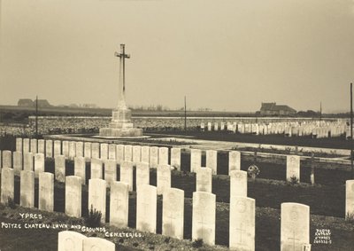 Cemitério de São Carlos de Potyze, Ypres de English Photographer