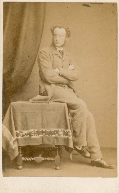 Sir John Everett Millais, artista de English Photographer