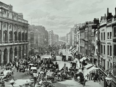 Somerset House, Strand, Westminster LB: olhando para o oeste de Saint Mary-le-Strand, 1895 de English Photographer