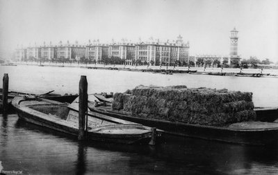 Hospital St Thomas, Albert Embankment, c19th final de English Photographer