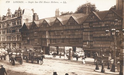 Staple Inn Old Houses em Holborn de English Photographer