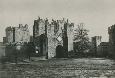 O Barbican, Castelo de Alnwick de English Photographer