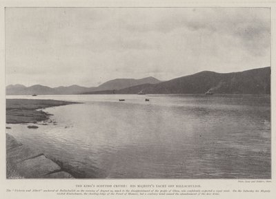 O cruzeiro escocês dos reis, seu iate das majestades fora de Ballachulish de English Photographer