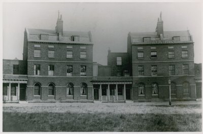 O Paragon, New Kent Road de English Photographer