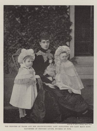A Princesa de Gales e seus netos, Lady Alexandria e Lady Maud Duff, Filhas da Princesa Louise, Duquesa de Fife de English Photographer