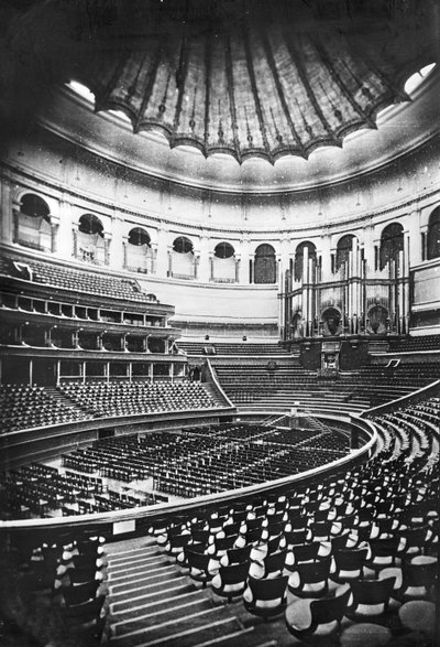 O Royal Albert Hall, em Londres, c.1880 de English Photographer