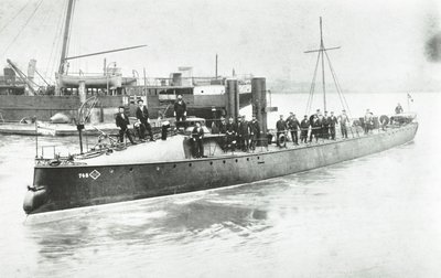 Yarrow e Company Shipbuilding Works, Ilha dos Cães, torpedeiro n. 80, Londres, 1887 de English Photographer