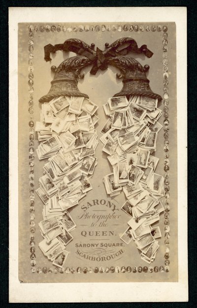Anúncio para Sarony, fotógrafo para a Rainha, Scarborough, Yorkshire (litho) de English School