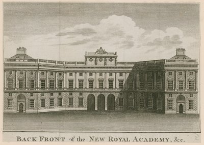 De volta à frente da nova Royal Academy de English School