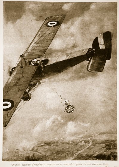 Aviador britânico soltando uma coroa de flores em um túmulo de camaradas nas linhas alemãs, 1914-19 de English School