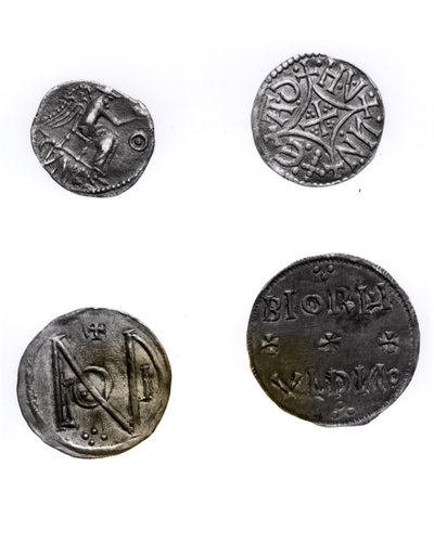 Moedas de Cunobelinus ou Cymbeline (d.43 AD), Offa, Rei da Mércia (757-96 dC) e Alfred (871-99 dC) e Edward o Velho (871-924 dC) (prata) de English School