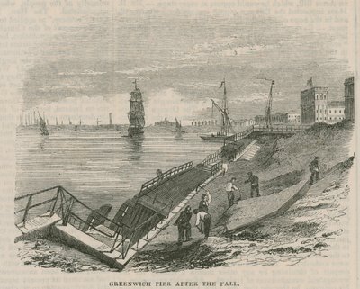 Greenwich Pier após a queda de English School